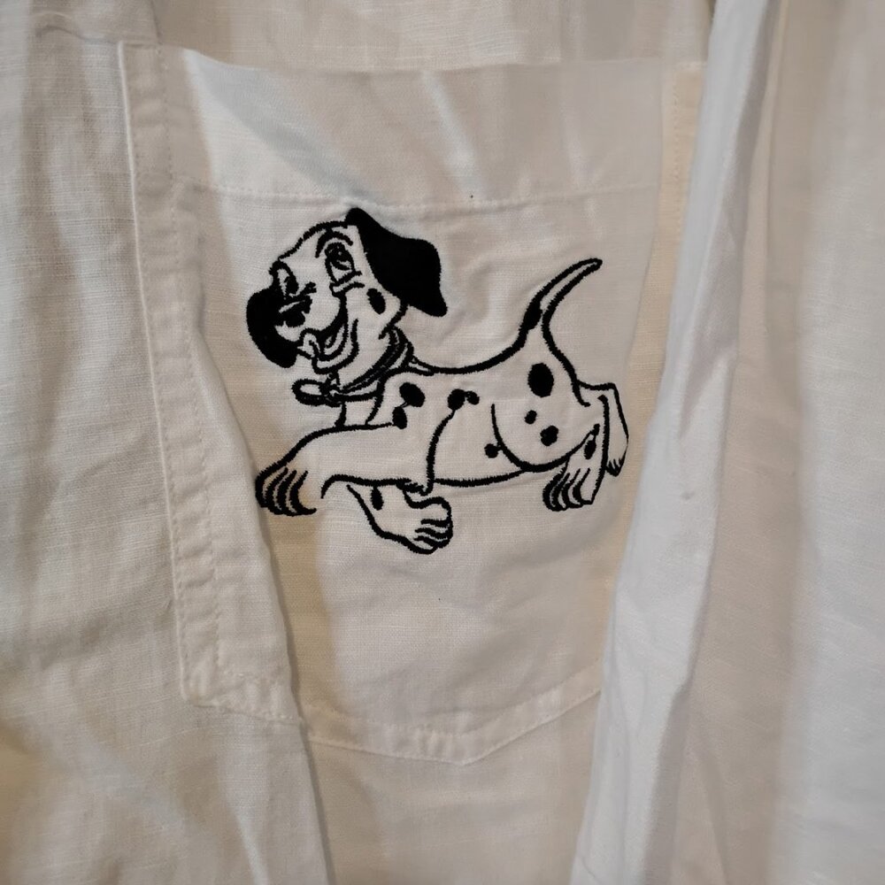 The Disney Store Women's White 101 Dalmatians Embroidered Button-Down Shirt Sz L - Picture 4 of 7